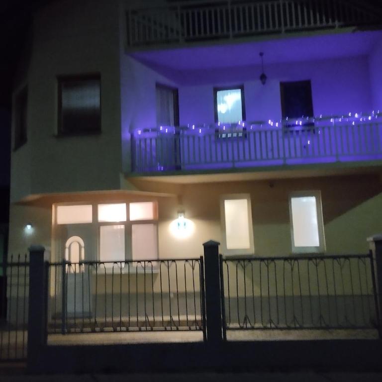 Sejmen - One-Bedroom Apartment - 10