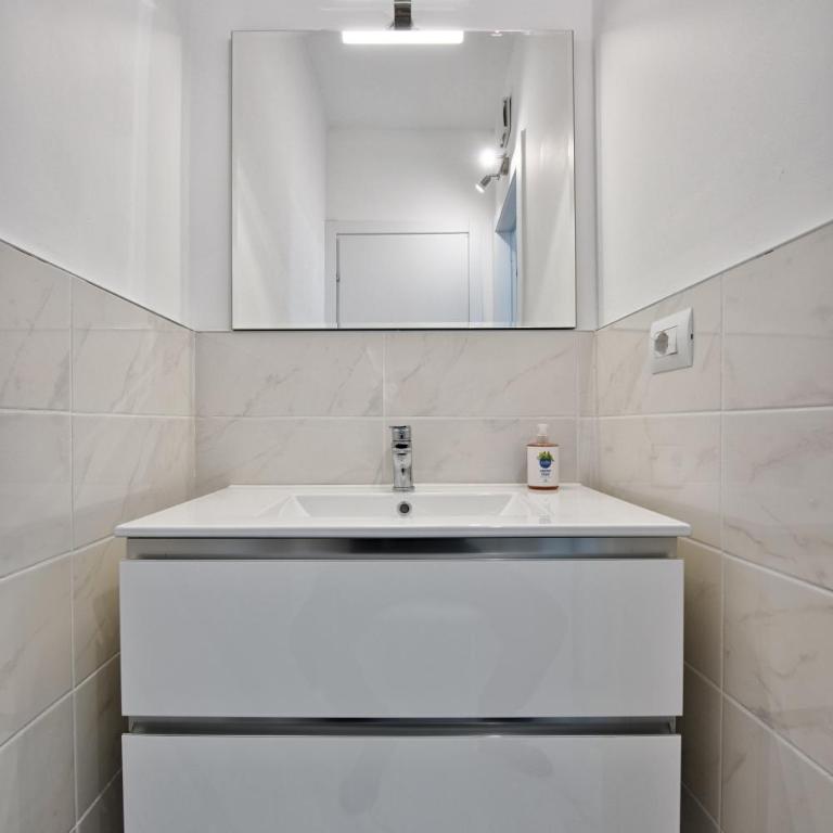 Il Poggiolo by Apartments To art - Classic Apartment - 15