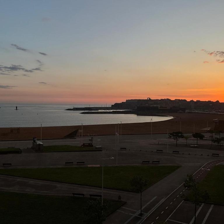 EL ÁTICO DE LA PLAYA Parking gratis - Apartamento de 1 dormitorio - 31