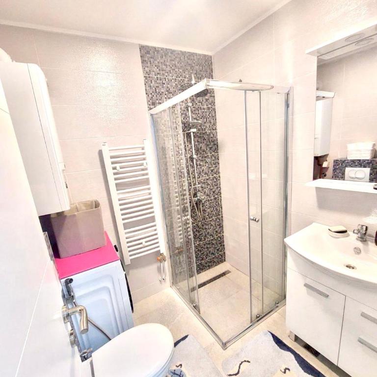 Lilium Apartment Sarajevo - Apartman sa 2 Spavaće Sobe - 13