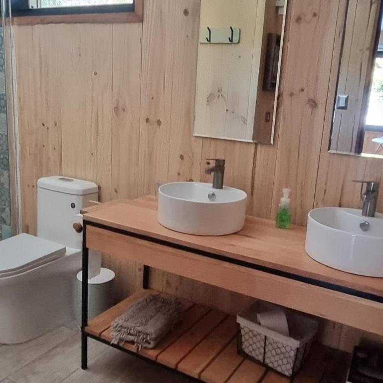 Refugio Piren , Corralco, Conguillio y Hot Tub - Chalet - 11