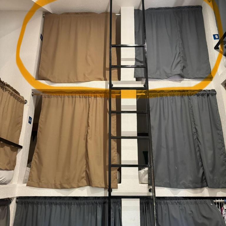 Punta Kai Hotel & Hostal - Bunk Bed on third level Female Dormitory Room - 1