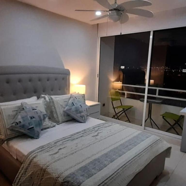 Apto Moderno 3 Habitaciones, SiempreAgua, Central, Aire Acondicionado, Piscina, Parking - Apartamento de 3 dormitorios - 12