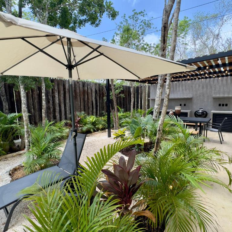 Casa LAAK, luxury villa, 5 br, 7 bt, heated pool - Villa - 28