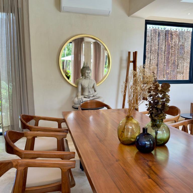 Casa LAAK, luxury villa, 5 br, 7 bt, heated pool - Villa - 26