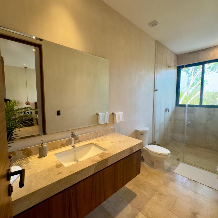 Casa LAAK, luxury villa, 5 br, 7 bt, heated pool - Villa - 41