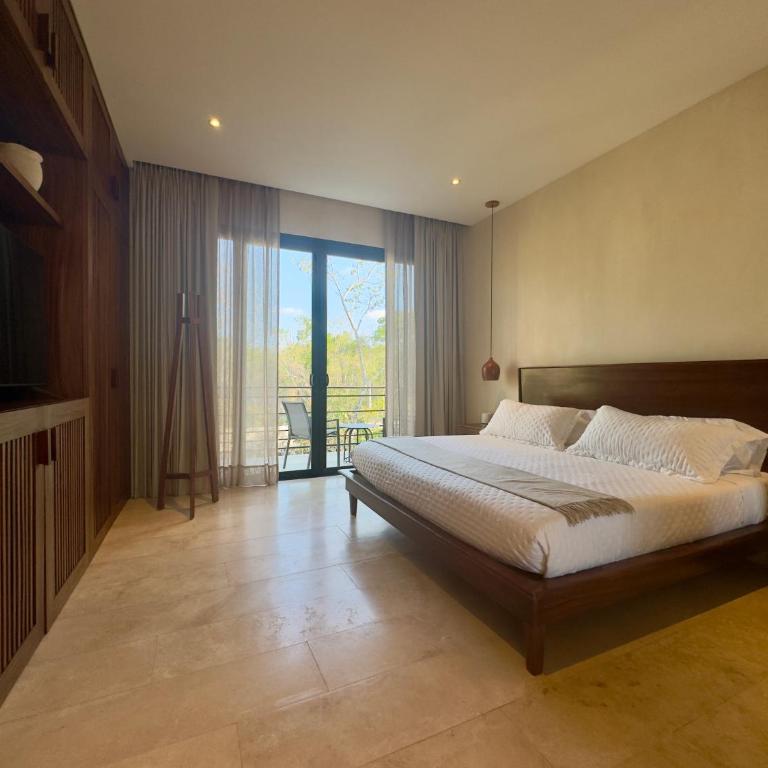 Casa LAAK, luxury villa, 5 br, 7 bt, heated pool - Villa - 61