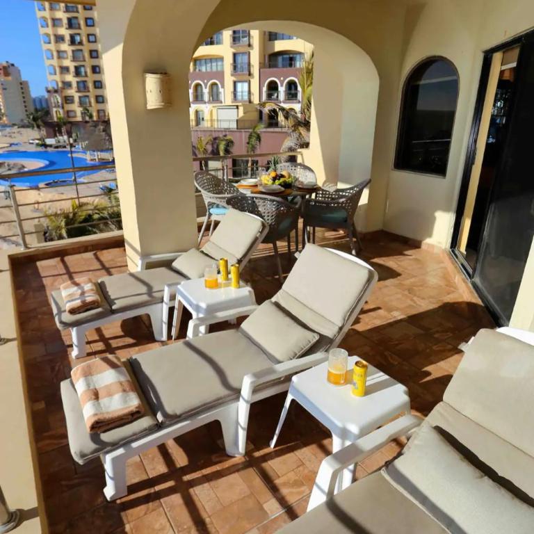 Frente al mar hermoso condominio familiar - Three-Bedroom Apartment - 31