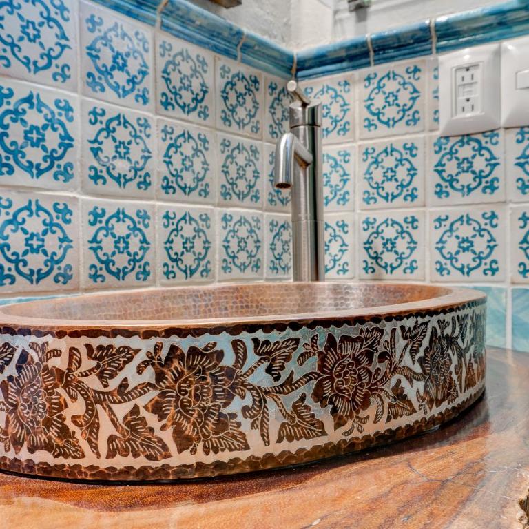Casa de Colores - Large Double Room - 5