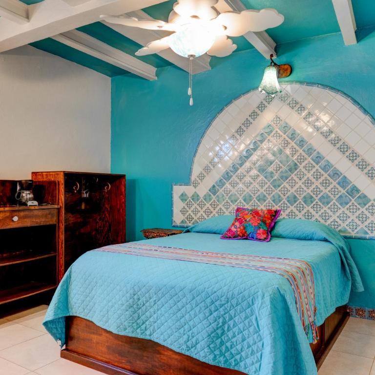 Casa de Colores - Large Double Room - 3