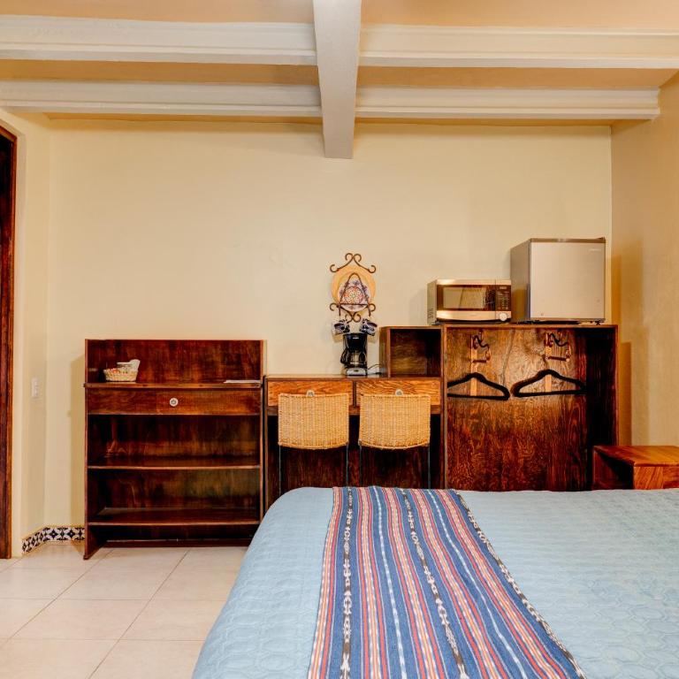 Casa de Colores - Queen Suite - 5