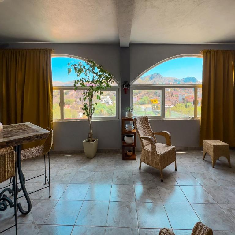 Casa de Colores - Apartment with Mountain View - 2