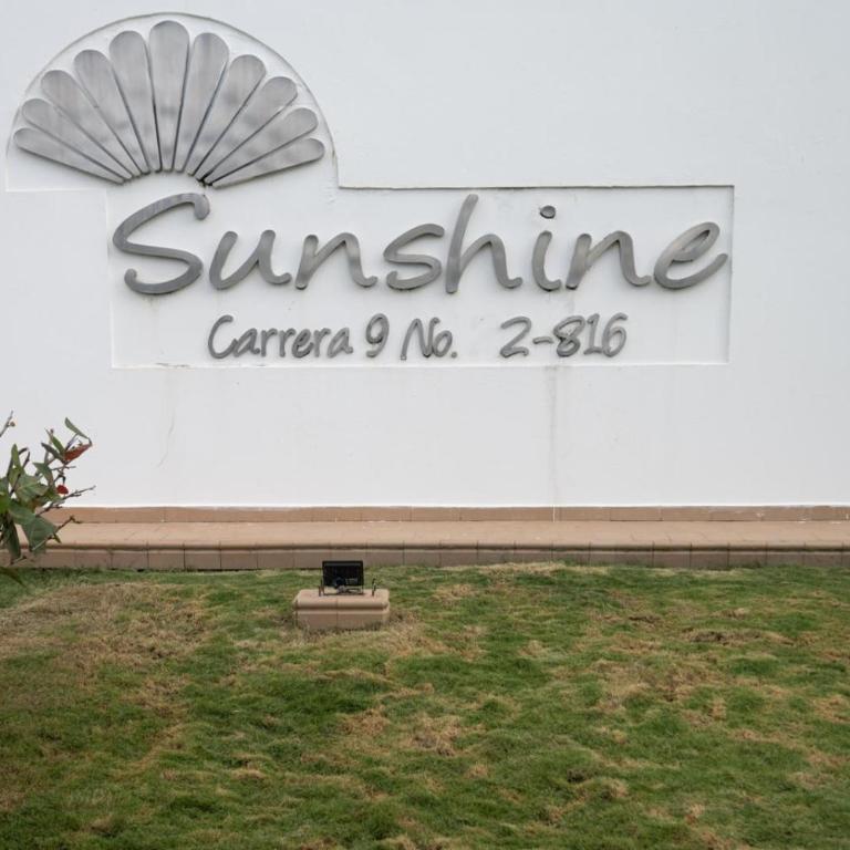 Sunshine 503 Beautiful SeaView 2Beds2bath w AC front Beach - Two-Bedroom Apartment - 15