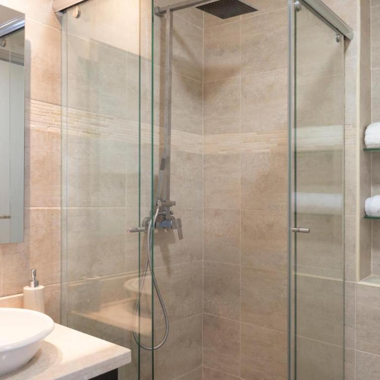 Sunshine 503 Beautiful SeaView 2Beds2bath w AC front Beach - Two-Bedroom Apartment - 19