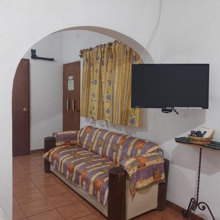 Pension Baja Paradise - Habitación Cuádruple Económica - 1