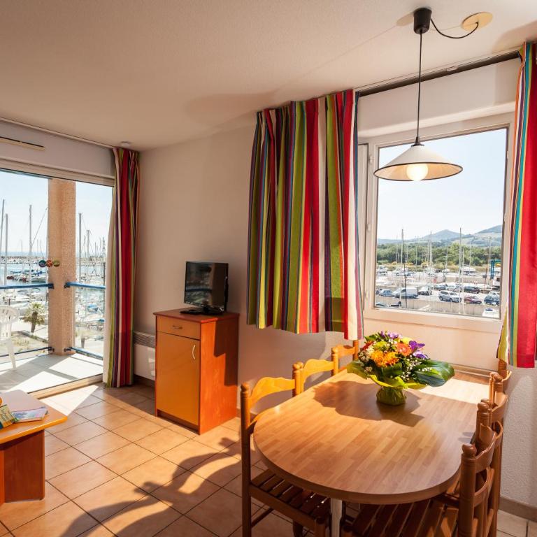 Appart Hôtel Mer & Golf Port Argelès - Appartement 1 Chambre - Côté Port - 6