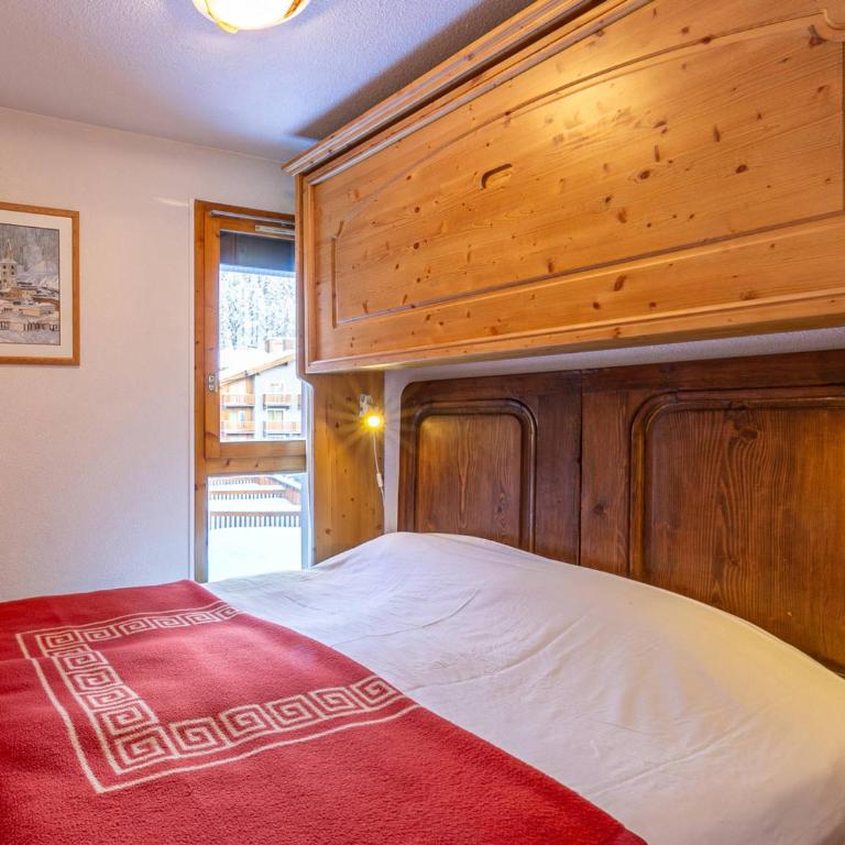 Appartement tout équipé avec balcon et garage, à 10min des commerces, navette gratuite. - FR-1-694-349 - Appartement - 8