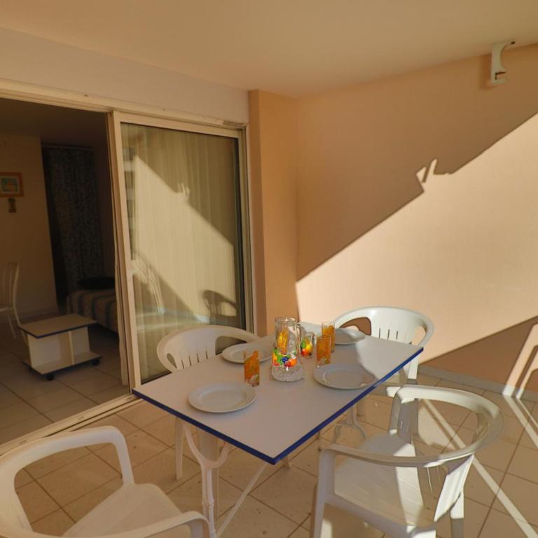 Agréable 2 pièces avec accès direct à la plage - FR-1-472A-304 - Apartment - 2