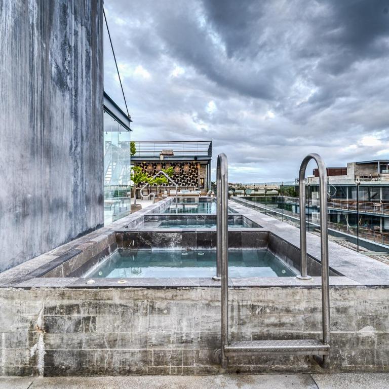 Hidden Swim up Loft w Cenote Rooftop Pool Gym - Apartamento de 1 dormitorio - 12