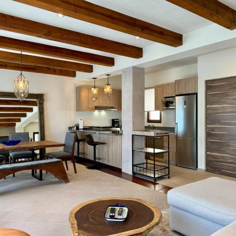 Luxury 2BR Condo AC Near Rosewood - 3 min walk - Two-Bedroom Apartment - 44