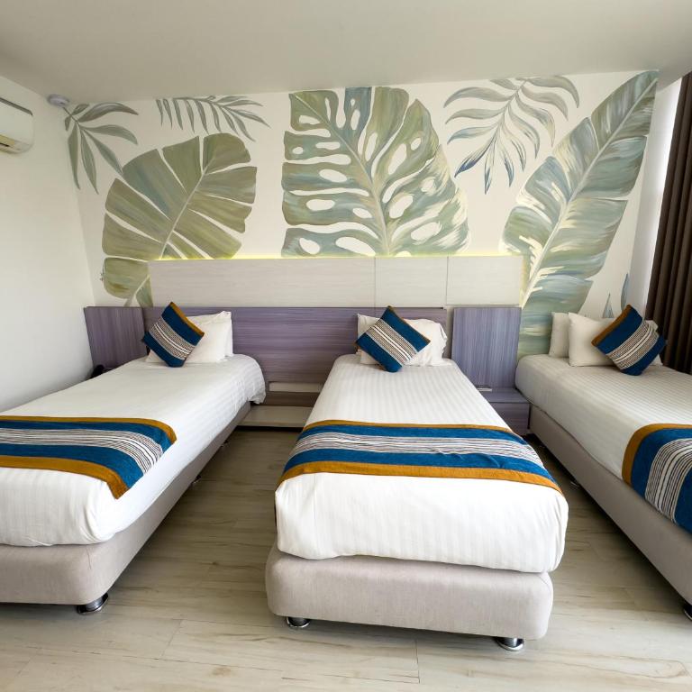 Hotel Catedral Plaza - Habitación Triple Deluxe - 6