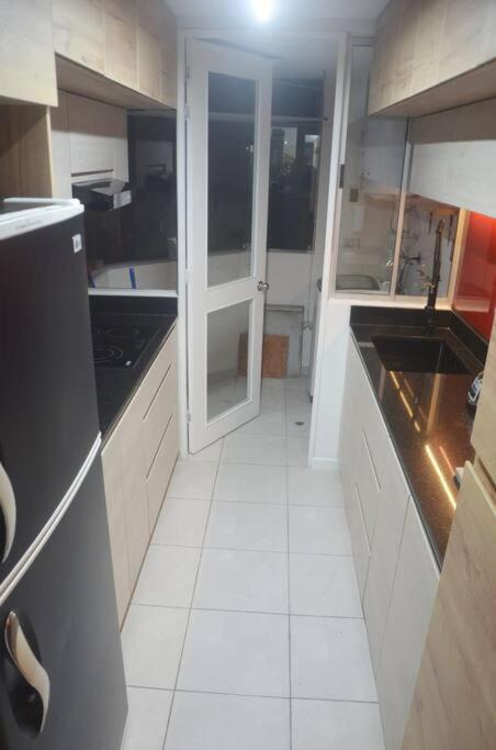 Super céntrico y Hermoso Muy cerca a INEN - Apartamento de 3 dormitorios - 4