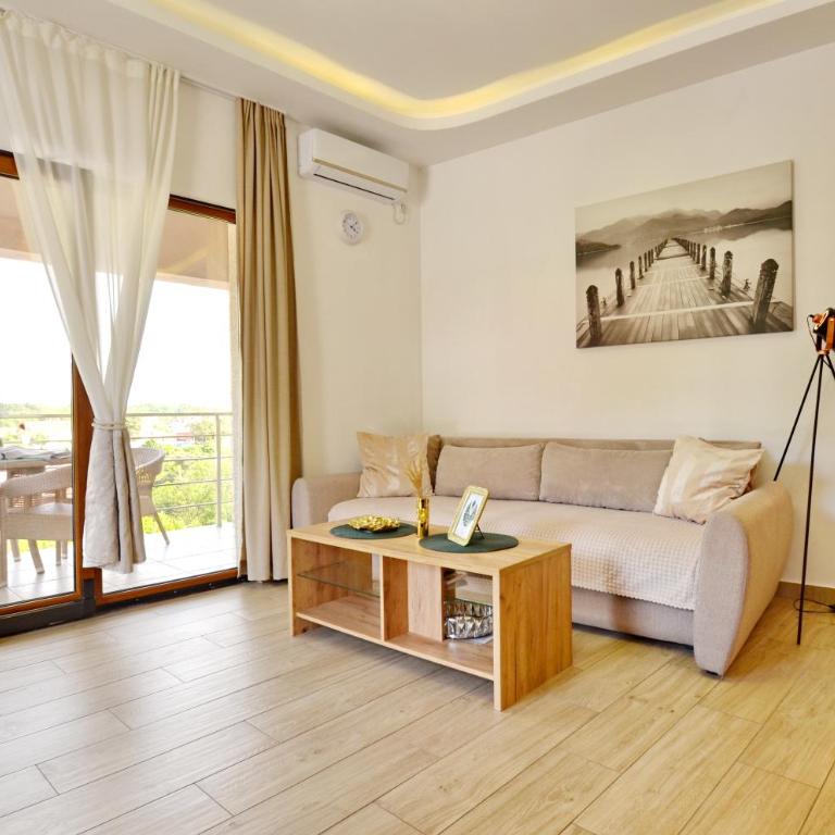 Villa Ilijana - One-Bedroom Apartment with Balcony - 4
