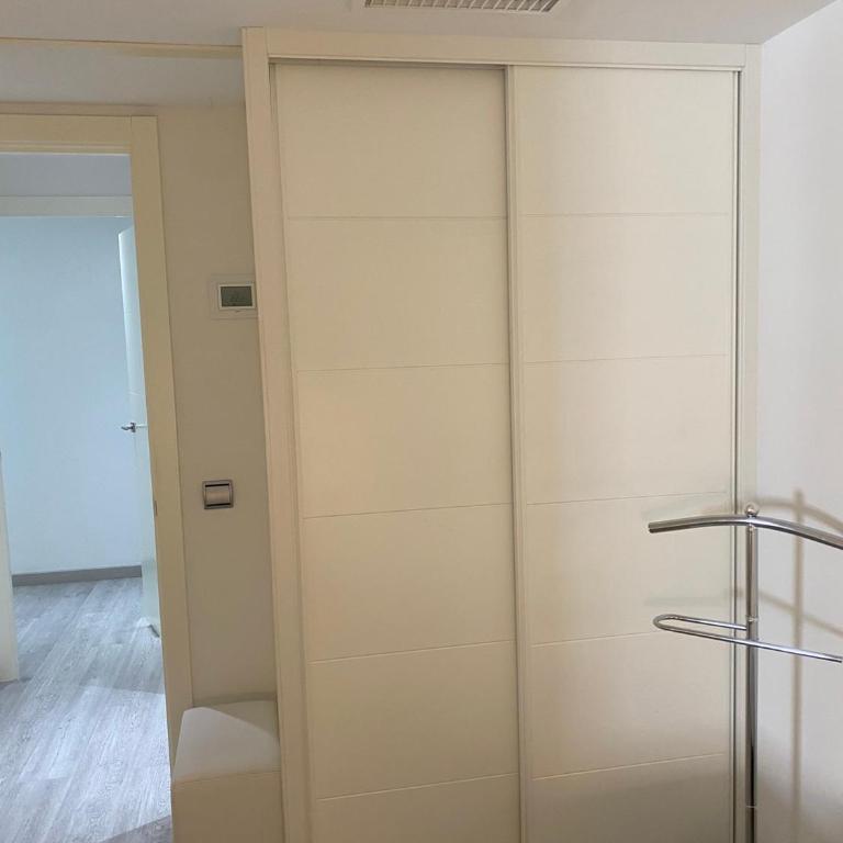 Homely Home Marbel Center Vistas Al Mar - Apartment - 17