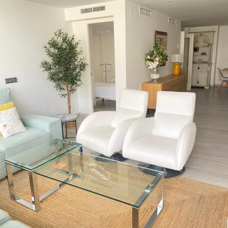 Homely Home Marbel Center Vistas Al Mar - Apartment - 3