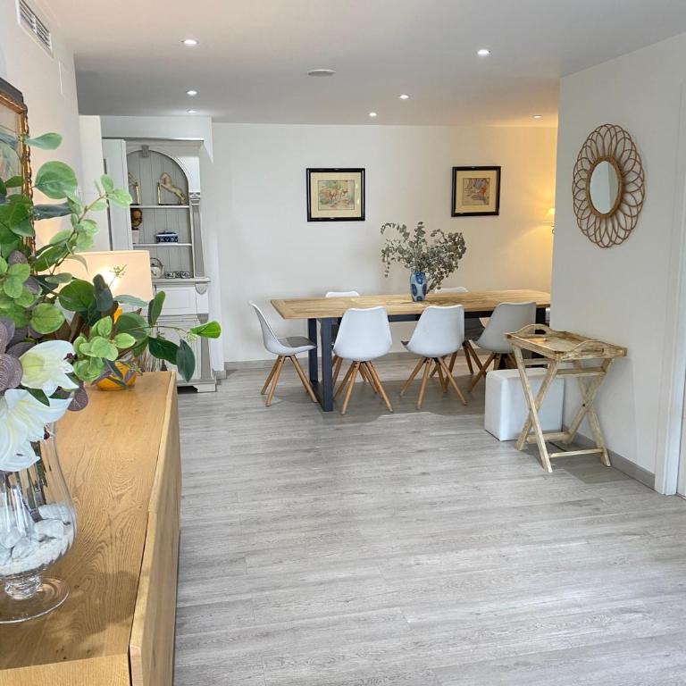 Homely Home Marbel Center Vistas Al Mar - Apartment - 7