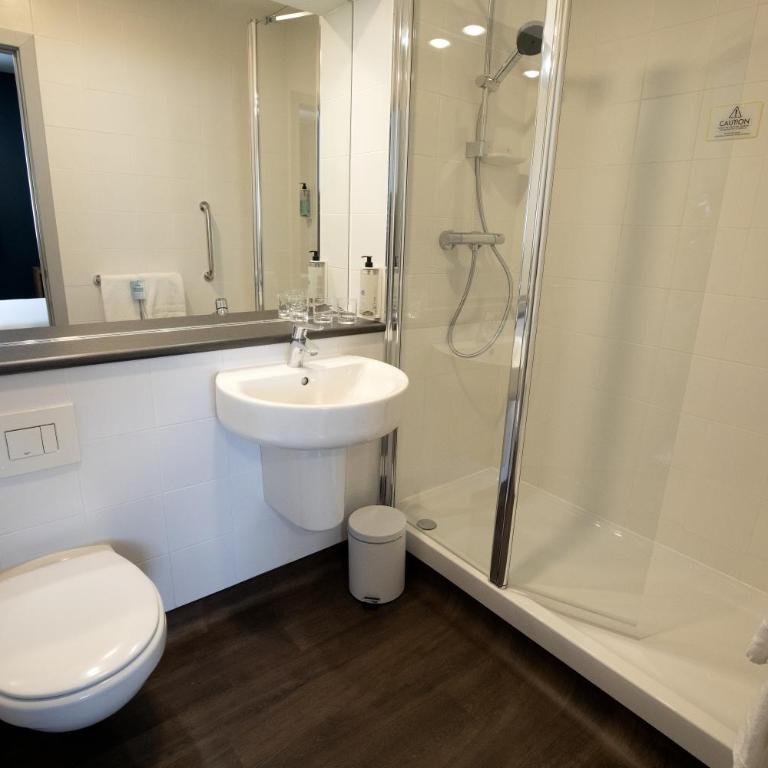Travelodge Madrid Metropolitano - Double Room - 2