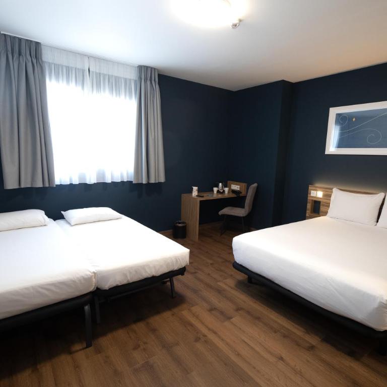 Travelodge Madrid Metropolitano - Family Room - 3 Adults Maximum - 3