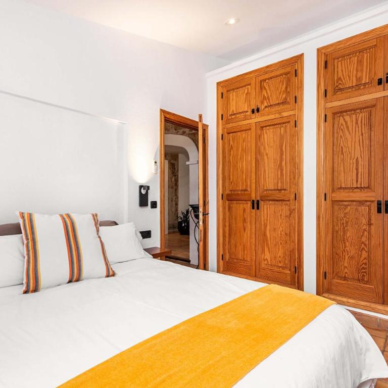 Villa Cal Moliner by Sealand Villas - Four-Bedroom House - 1