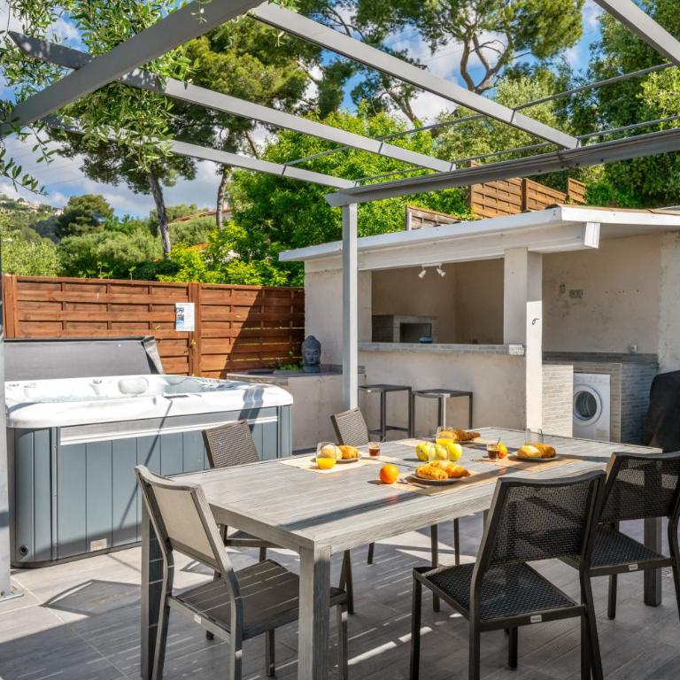 Villa vue mer, terrasse et spa - Villa 2 Chambres - 23