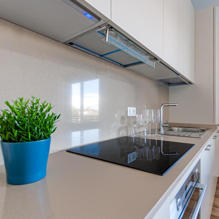 LTApartments 8 - Bilocale con balcone e parcheggio privato a 900m dalla Torre - Appartamento con 1 Camera da Letto - 11