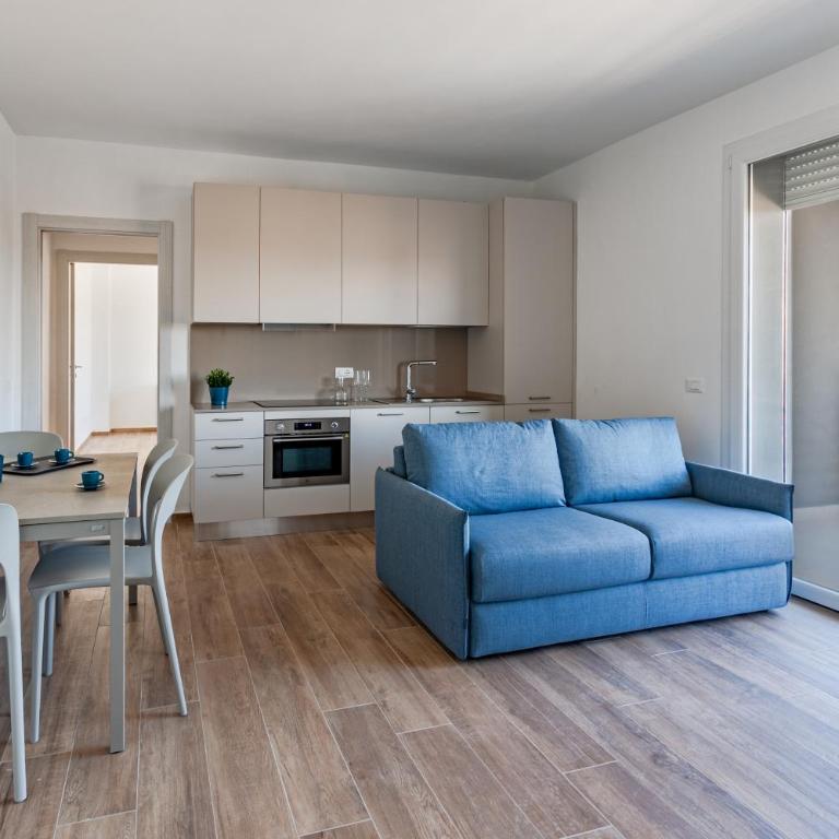 LTApartments 8 - Bilocale con balcone e parcheggio privato a 900m dalla Torre - Appartamento con 1 Camera da Letto - 1