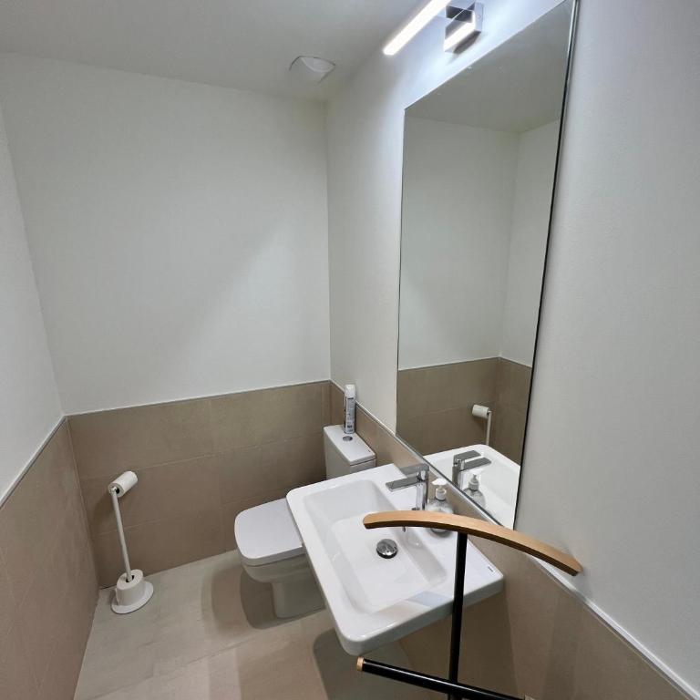 Penthouse moderne vue mer idéal pour séjour en famille Las Olas Estepona - Three-Bedroom Apartment - 37