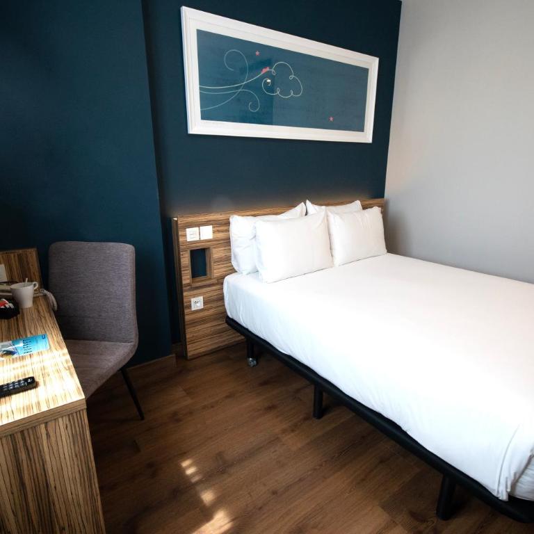 Travelodge Madrid Metropolitano - Double Room - 5