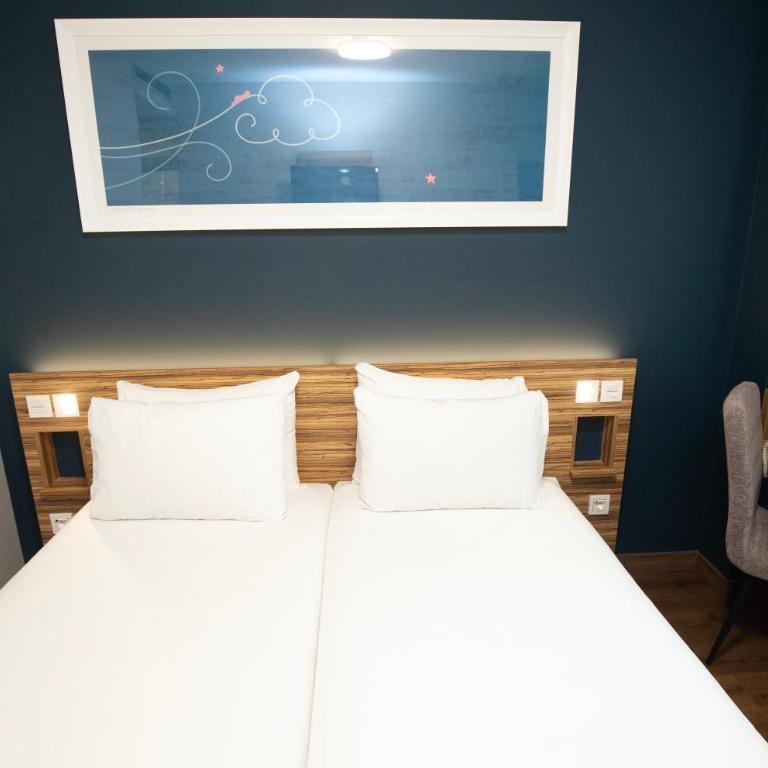 Travelodge Madrid Metropolitano - Twin Room - 5