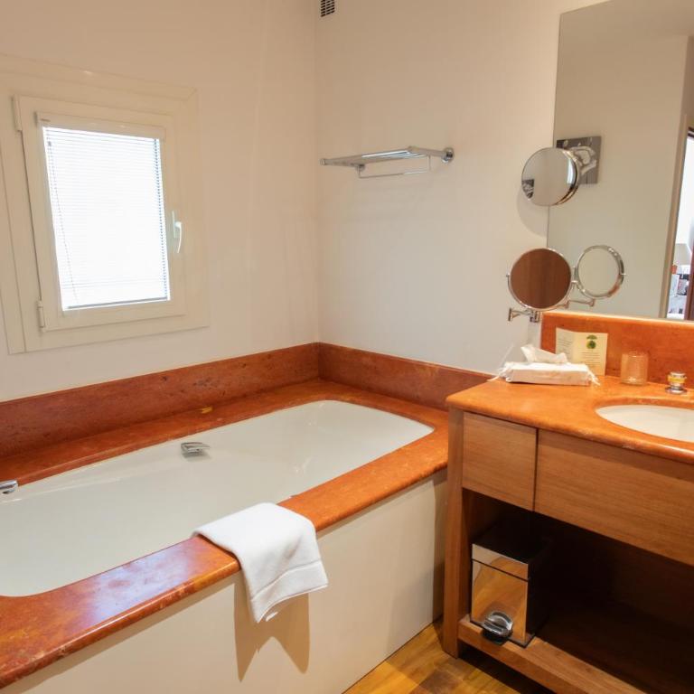 Hotel Le Verger Maelvi - Chambre Lit Queen-Size avec Balcon - 5