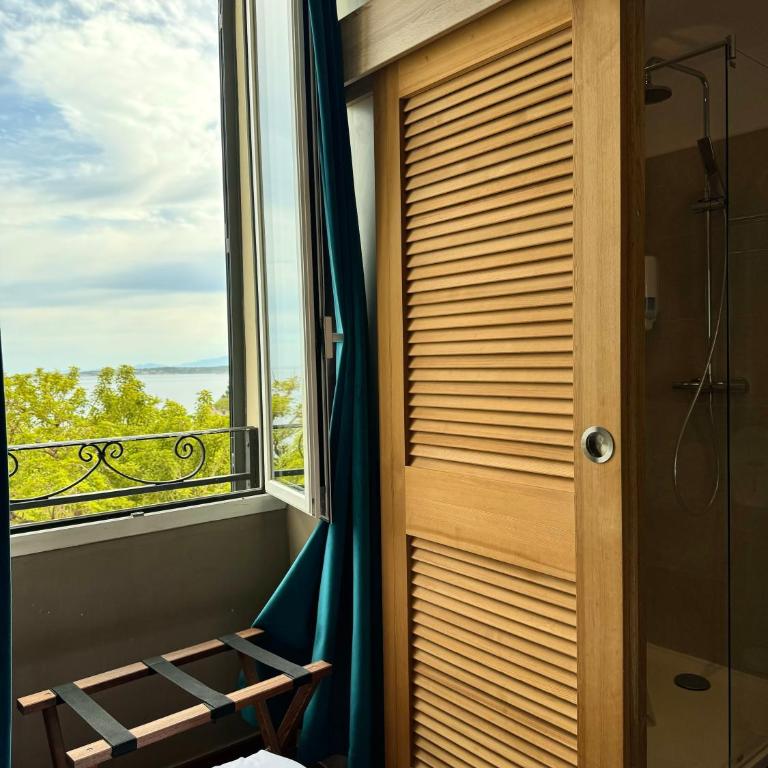 Hotel Restaurant Christophe Colomb - Chambre Lits Jumeaux - Vue sur Mer - 5