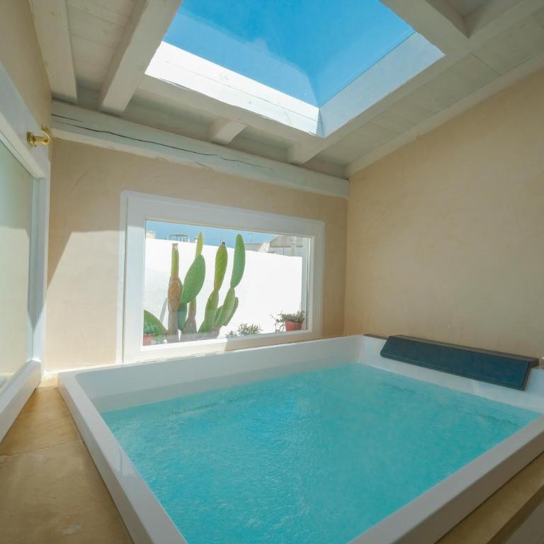 Pascaraymondo Suite Palace - Suite con Vasca Idromassaggio - 1