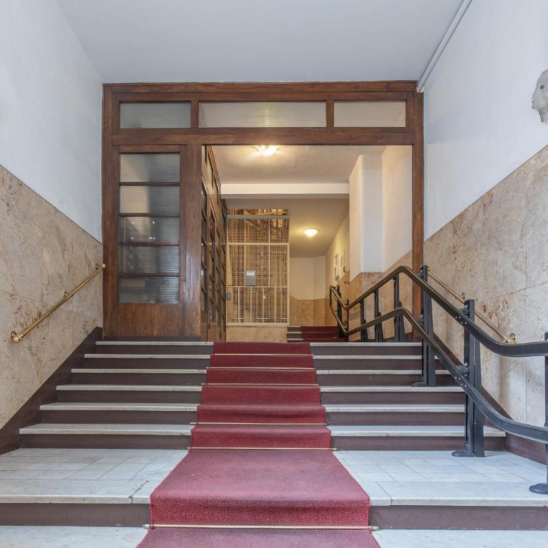 GuestHost - Matinum Central & Spacious Apartment - Three-Bedroom Apartment - 28