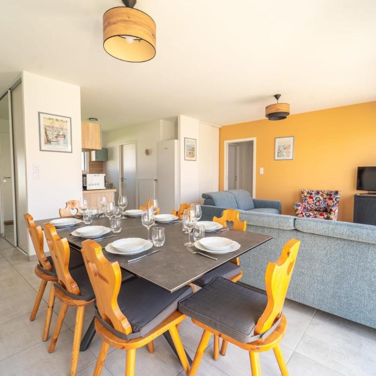 Grande maison familiale proche de la Plage avec Parking - Maison de Vacances - 5