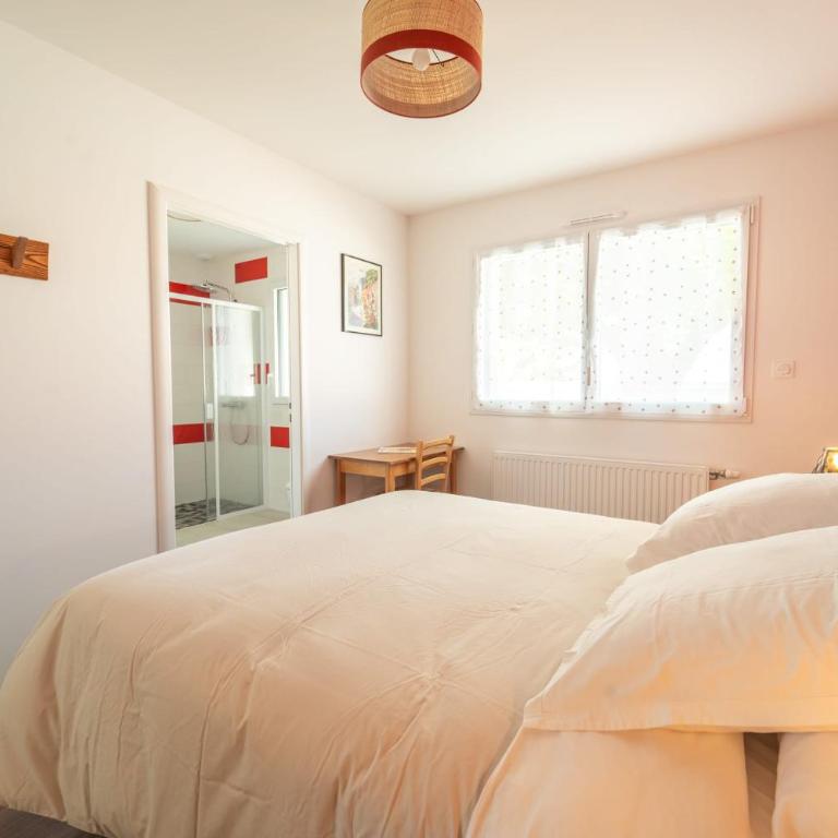 Grande maison familiale proche de la Plage avec Parking - Maison de Vacances - 16
