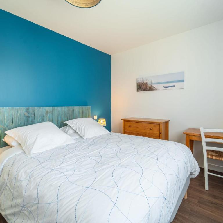 Grande maison familiale proche de la Plage avec Parking - Maison de Vacances - 26