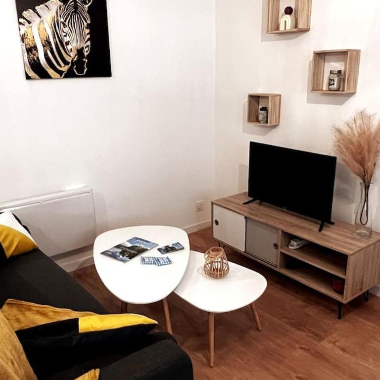 Savane - Appart. tout équipé rénové, avec terrasse - Appartement 1 Chambre - 8