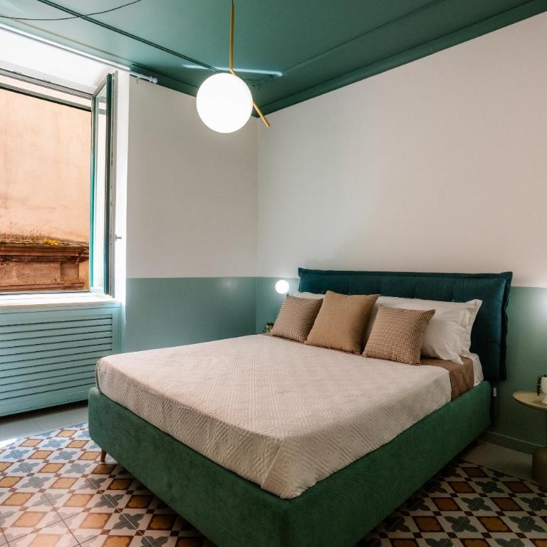 Flat 13 - One-Bedroom Apartment - 1
