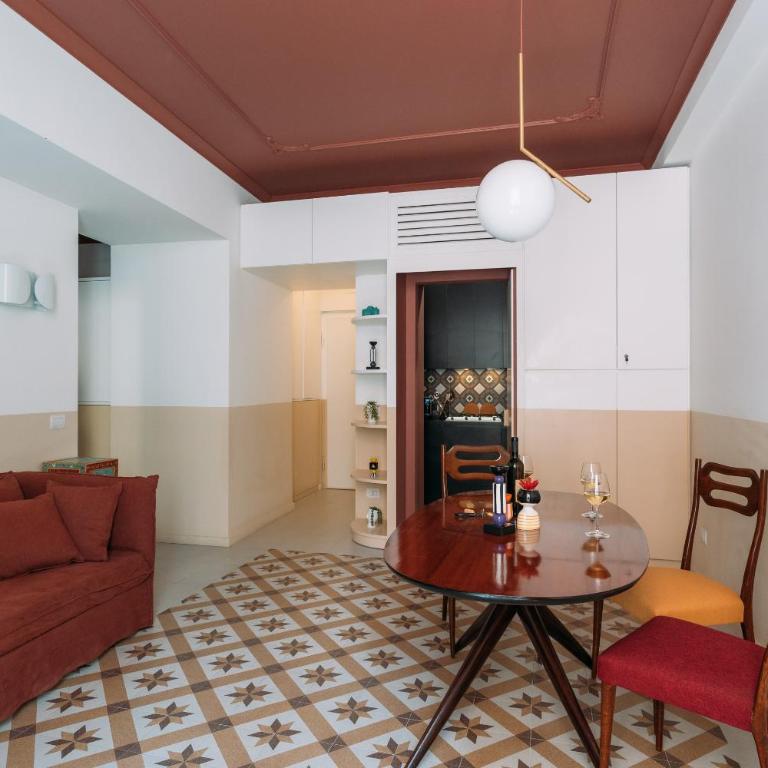 Flat 13 - One-Bedroom Apartment - 9