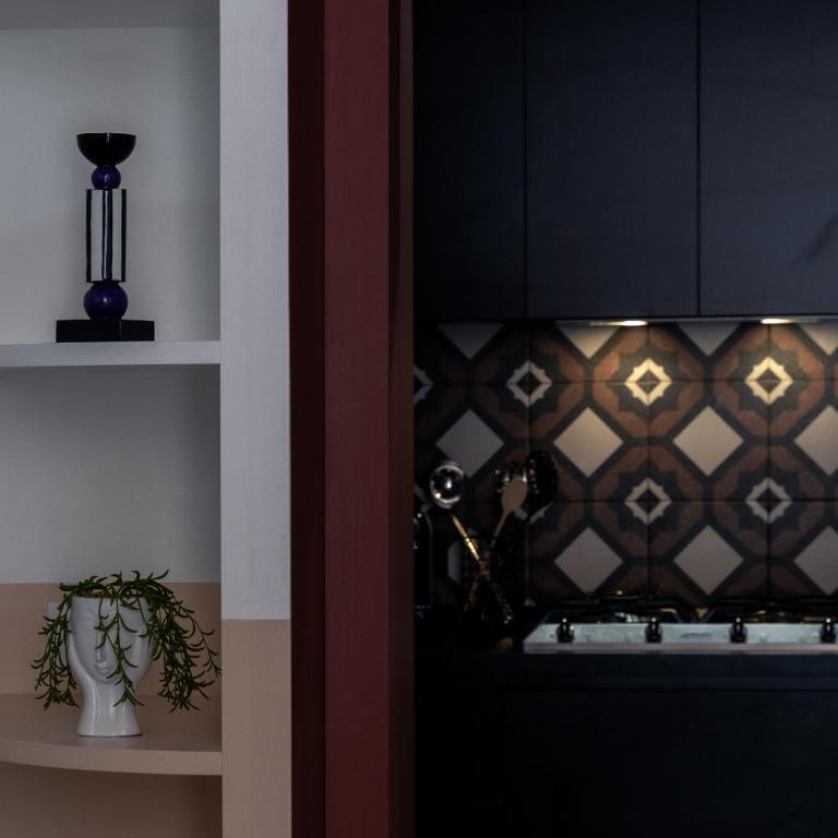 Flat 13 - One-Bedroom Apartment - 10